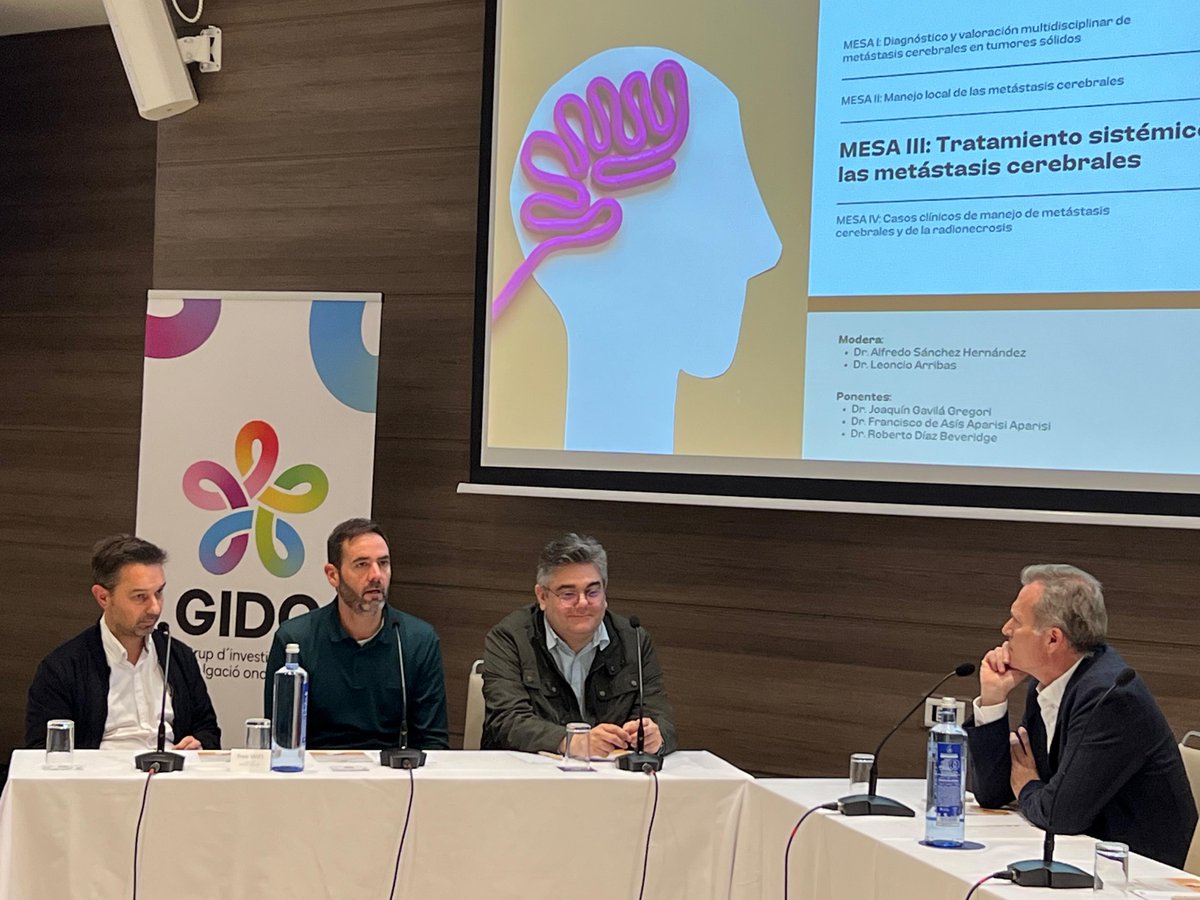 💡 ¡Hora del debate en la Mesa 3 de #MC2024!

Tras un análisis profundo sobre tratamientos sistémicos, abordamos preguntas clave:

¿Cómo impacta la inmunoterapia y las terapias dirigidas en MC?

#Salud #Oncología