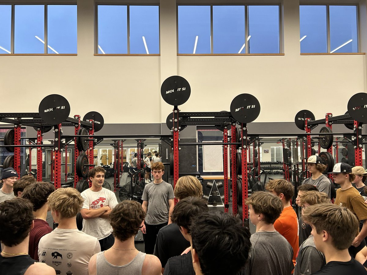 Mount Si Baseball (@mountsibaseball) on Twitter photo Love having our alums come back and talk with our guys! Great seeing <a href="/AidanDougherty7/">Aidan Dougherty</a> from <a href="/UConnBSB/">UConn Baseball</a> in the weight room talking to our guys about his journey and looking back on his time in the valley! #collegecats #wintheday Love having our alums come back and talk with our guys! Great seeing <a href="/AidanDougherty7/">Aidan Dougherty</a> from <a href="/UConnBSB/">UConn Baseball</a> in the weight room talking to our guys about his journey and looking back on his time in the valley! #collegecats #wintheday