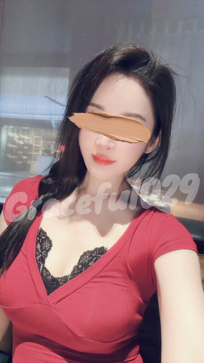 Graceful029's tweet photo. 其实宋老师不仅性感，也蛮可爱的… https://t.co/t7pykTadB1