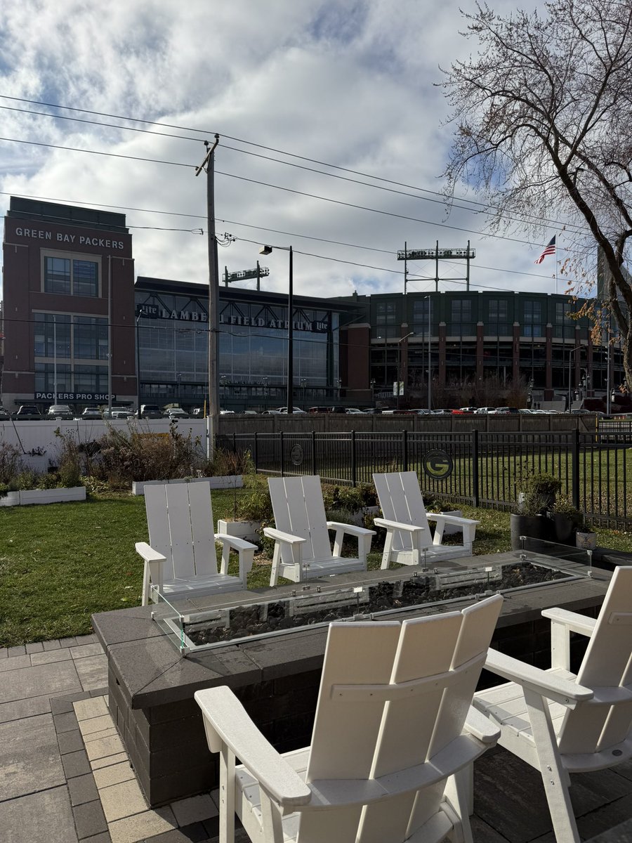 Sara Cardona tweet media