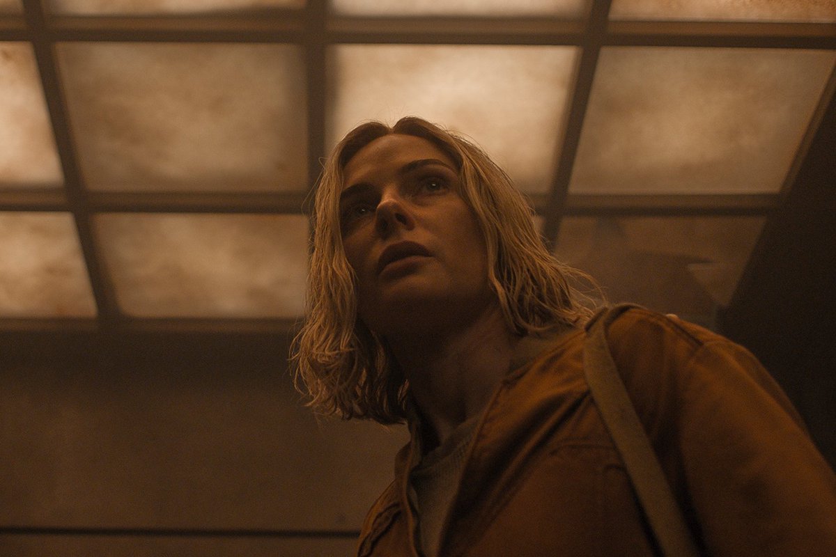 AppleTV's tweet photo. The silo, sans Juliette. What could go wrong?

#Silo Season 2 — Now Streaming https://t.co/N9TwjPrBZZ