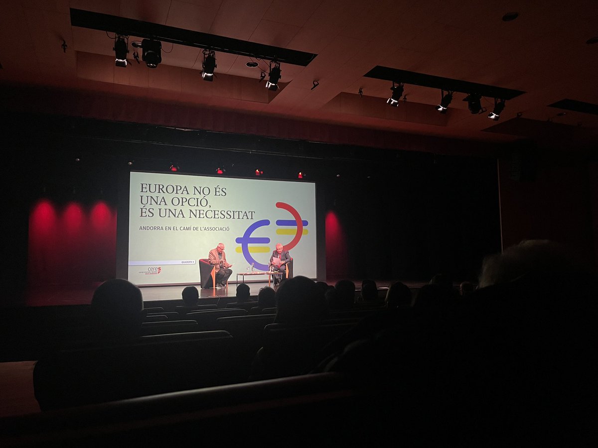 El president de la CEA, Gerard Cadena, assisteix a l’acte organitzat pel CERES al voltant de l’Acord d’associació.

Sota el títol: “Europa no és una opció, és una necessitat”, l’ex cap de govern, Jaume Bartumeu, exposa llums i ombres d’un Acord que qualifica de cabdal pel país.