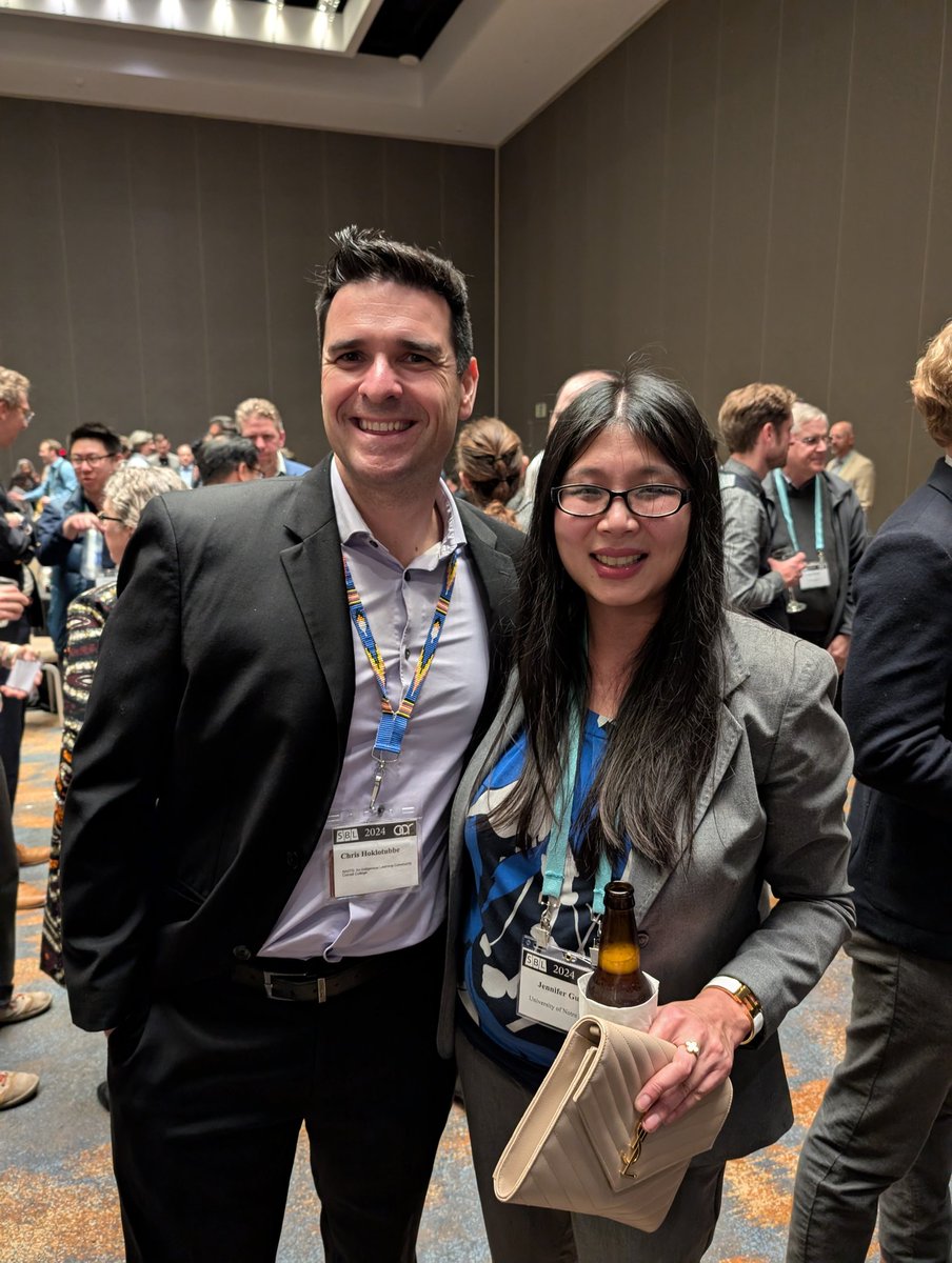 jenniferguo's tweet image. I thought I had already met all my bib studies Tweeps IRL but this yr i met a few for the 1st time! #SBLAAR24 #latergram

First up: Dr. @DocHoklo. If u haven&apos;t already, check out his monograph _Civilized Piety: The Rhetoric of Pietas in the Pastoral Epistles and the Roman Empire_