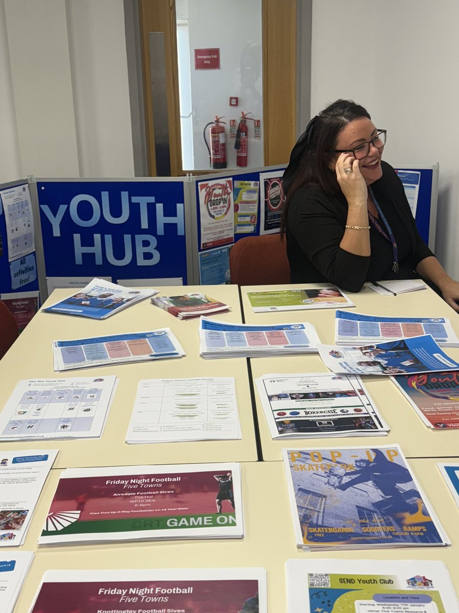 PATKingsSchool's tweet image. Supporting families is at the heart of what we do ♥️

A successful Parent / Carer afternoon @stmarysccponte  organised by our Family Liaison Officers. @Compass4health @wakefield0_19 

#BuildingRelationships #StrongerTogether #CommunitySupport