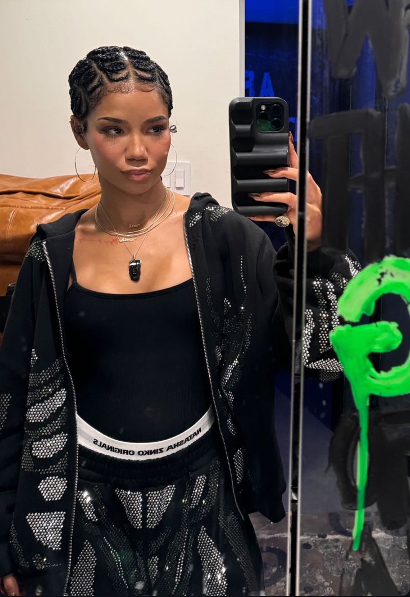 EscapeTracks tweet media