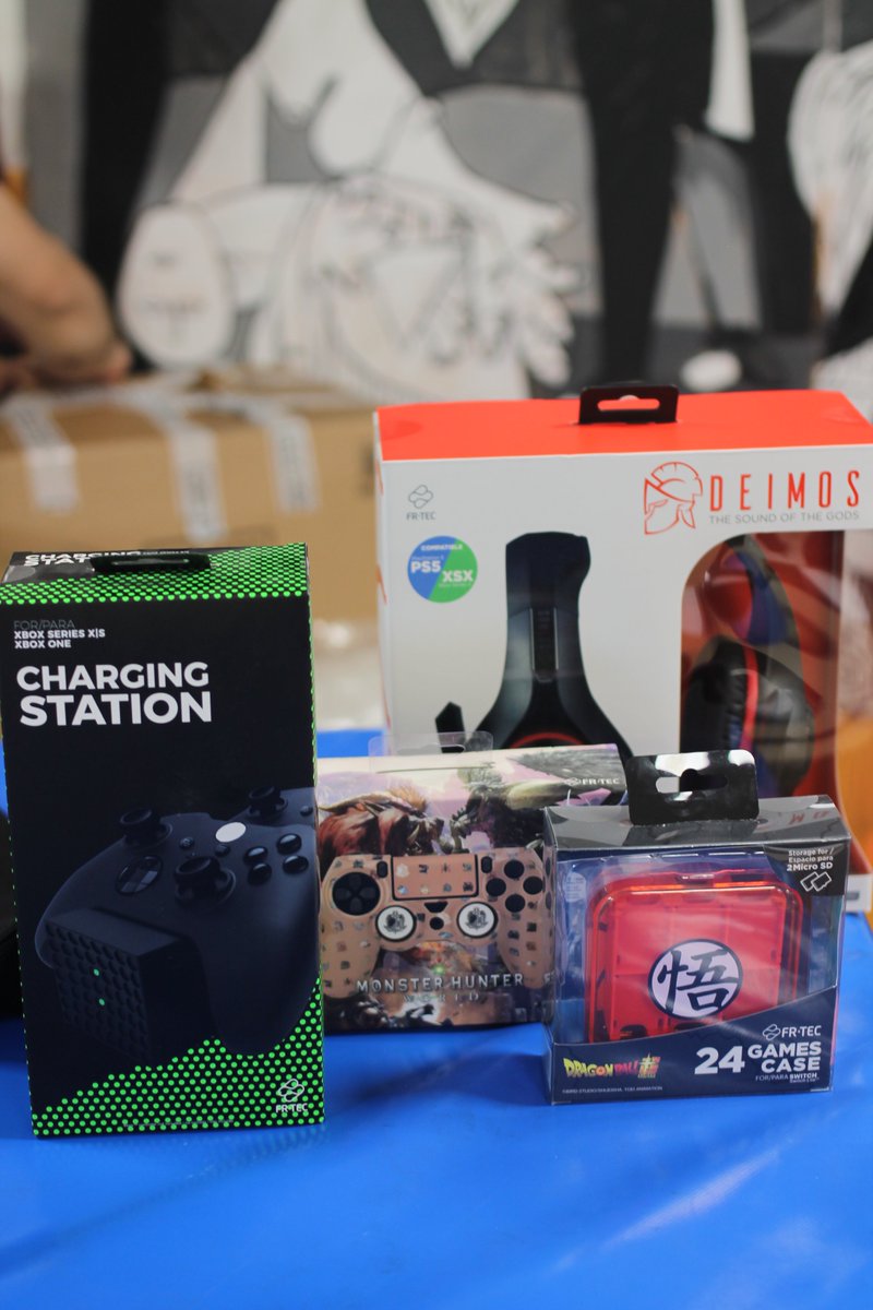 Premios de @frtecgaming (5ta LAN Party AAGOA).

Lugar: Casa de la Juventud de Gines (Sevilla).

Foto por: Sandra Grago.