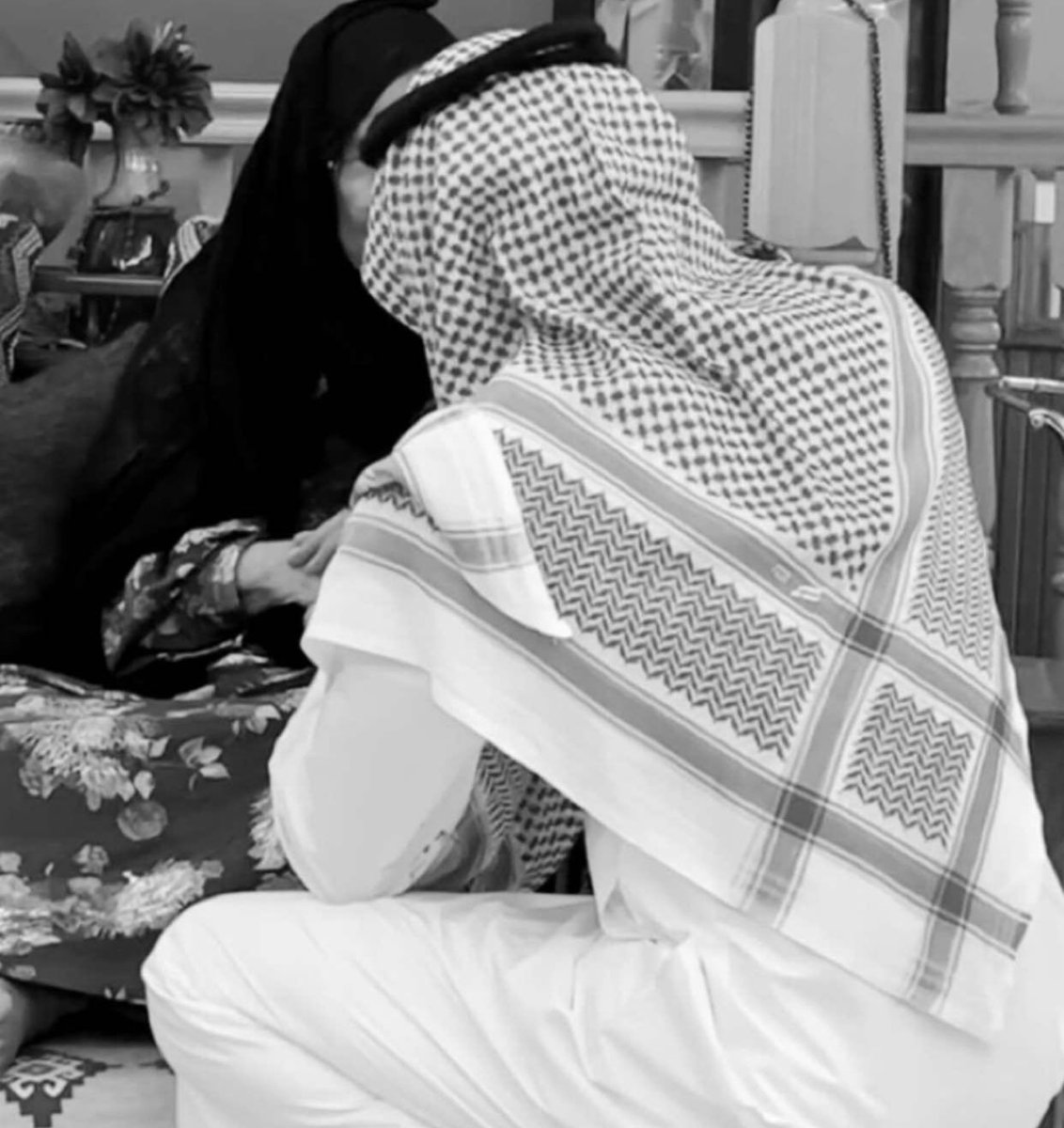 nnx700's tweet photo. ضحكة أمي ريحة أمي دعوة أمي
ادويّه ،، ما تنوجد فـ الصيدلية .. https://t.co/4FWrDJk8h7