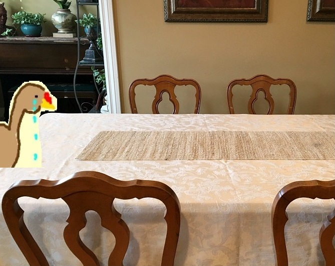 NoThanksGivin's tweet photo. Guys, im inviting anybody... anybody to my thanksgiving table this year.. https://t.co/UyucO9KZu0