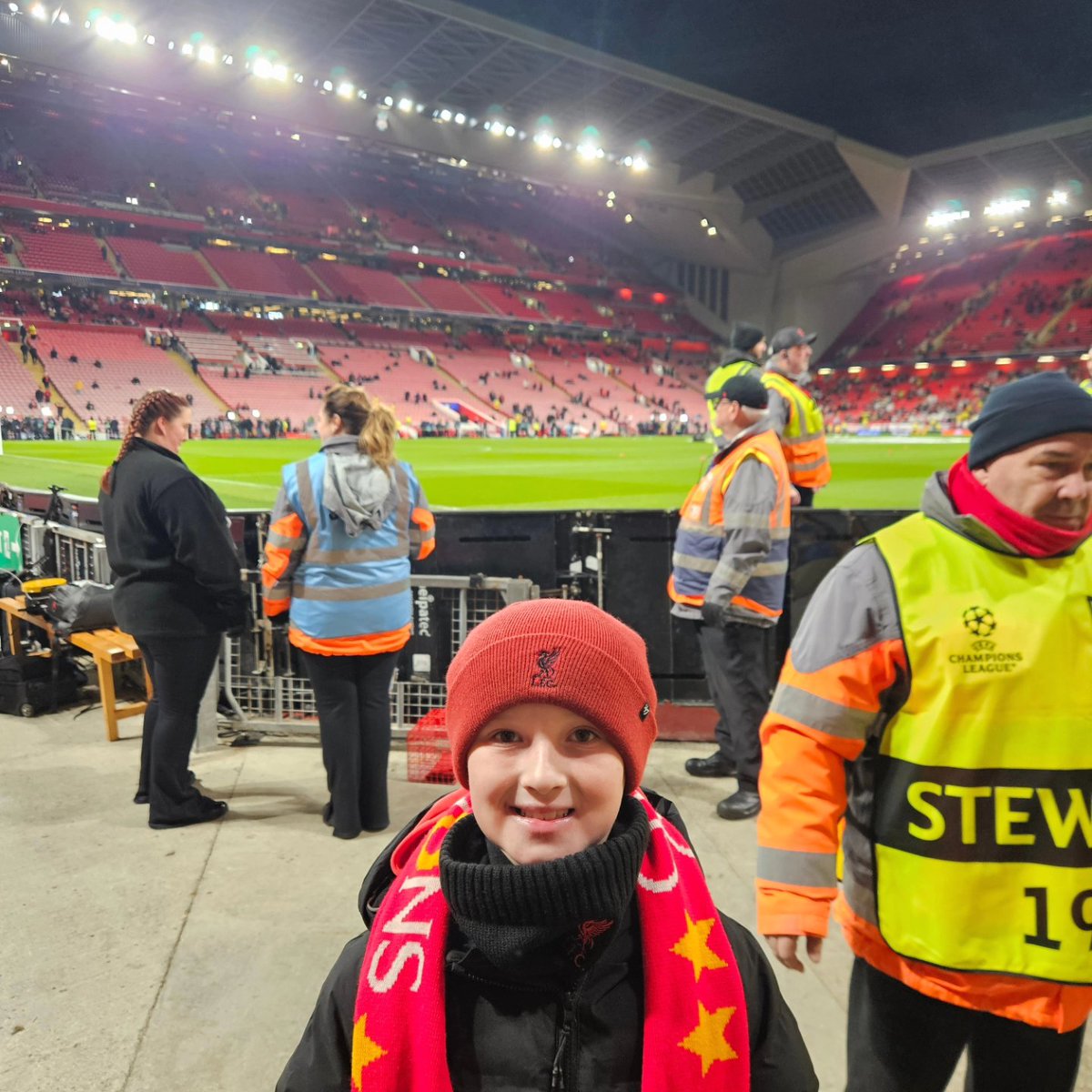 danielblyth3's tweet image. European nights under the lights at Anfield hit differently. It also helps that the game is Liverpool vs. Real Madrid. #YNWA