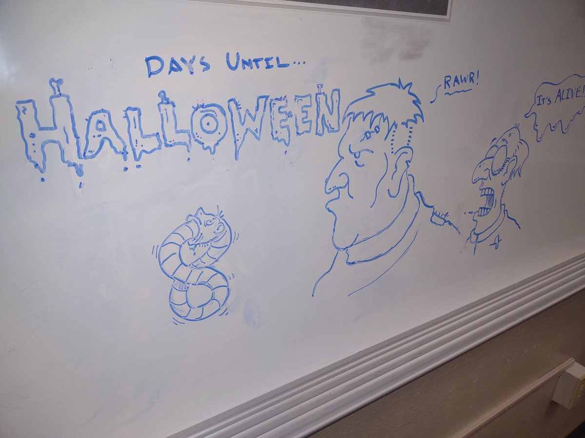CacheCoins's tweet photo. Here is what I had on my white board for Halloween. https://t.co/LA3JY6LfaD