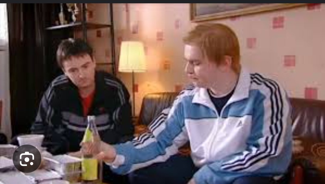 Roryt111's tweet photo. @AndyRobsonTips At least it wasn't a fritter that went cold! https://t.co/ihmq9wTZaa