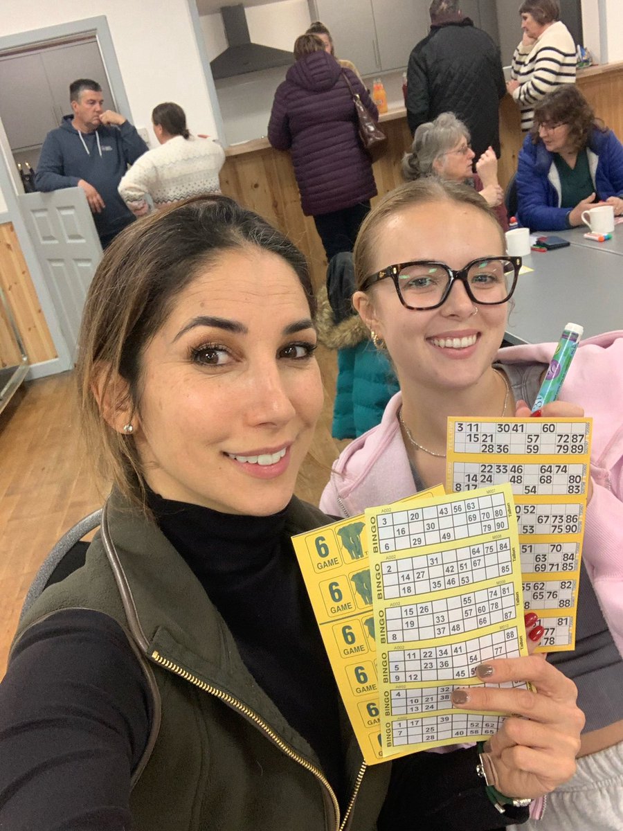 leilani dowding 🌸🚜 ☮️ tweet media