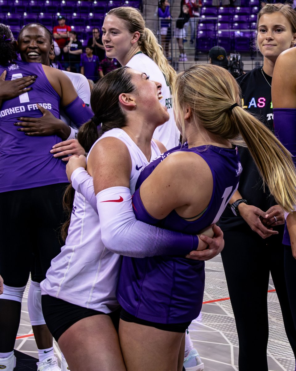 matchday and joobs' birthday 🥳

no better way to celebrate our girl!!!!