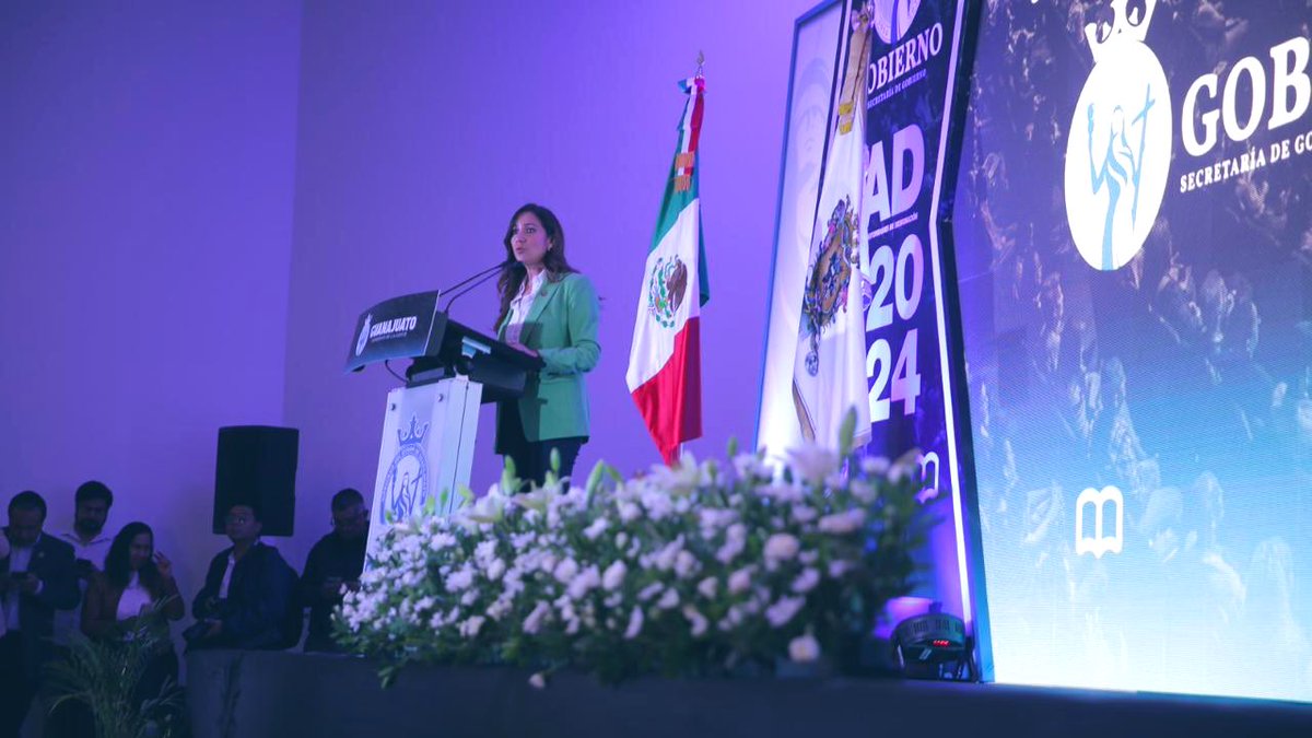 jorgelona1's tweet photo. Colaboración, aprendizaje y acción. Eso es lo que marca el Encuentro Estatal de Capacitación para autoridades municipales. 

En estos 3 días trabajaremos con más de 2,000 funcionarias y funcionarios, para brindarles herramientas clave, que se traduzca en beneficio para la gente. https://t.co/cDgbV8Imsf