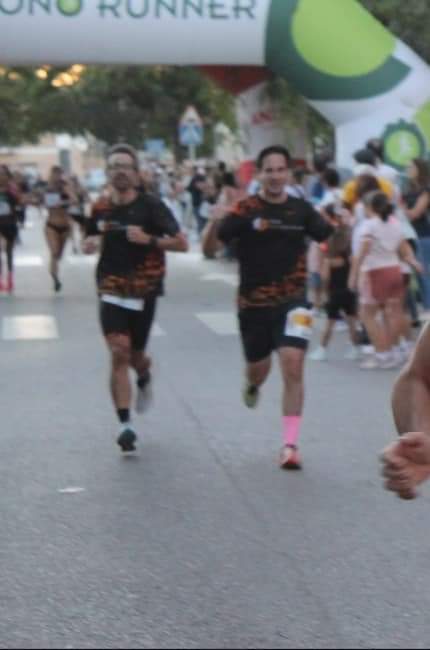 Pierarunner7's tweet photo. XLIV Volta a peu Carcaixent 2024
La millor marcar personal en la 10k del poble impresionant el carreron que me vaig fer!! A 4:26/km RP!! 🛫🛫🛫 en casa!! https://t.co/IvHYe2aiD6