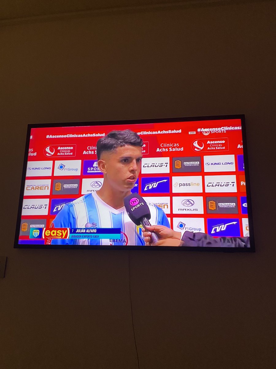 bandaural's tweet photo. @TioYabi31 Buen jugador.. espero pueda demostrar lo que sabe hacer.. ayer salió elegido figura del partido https://t.co/3FG7tPJ9Sk