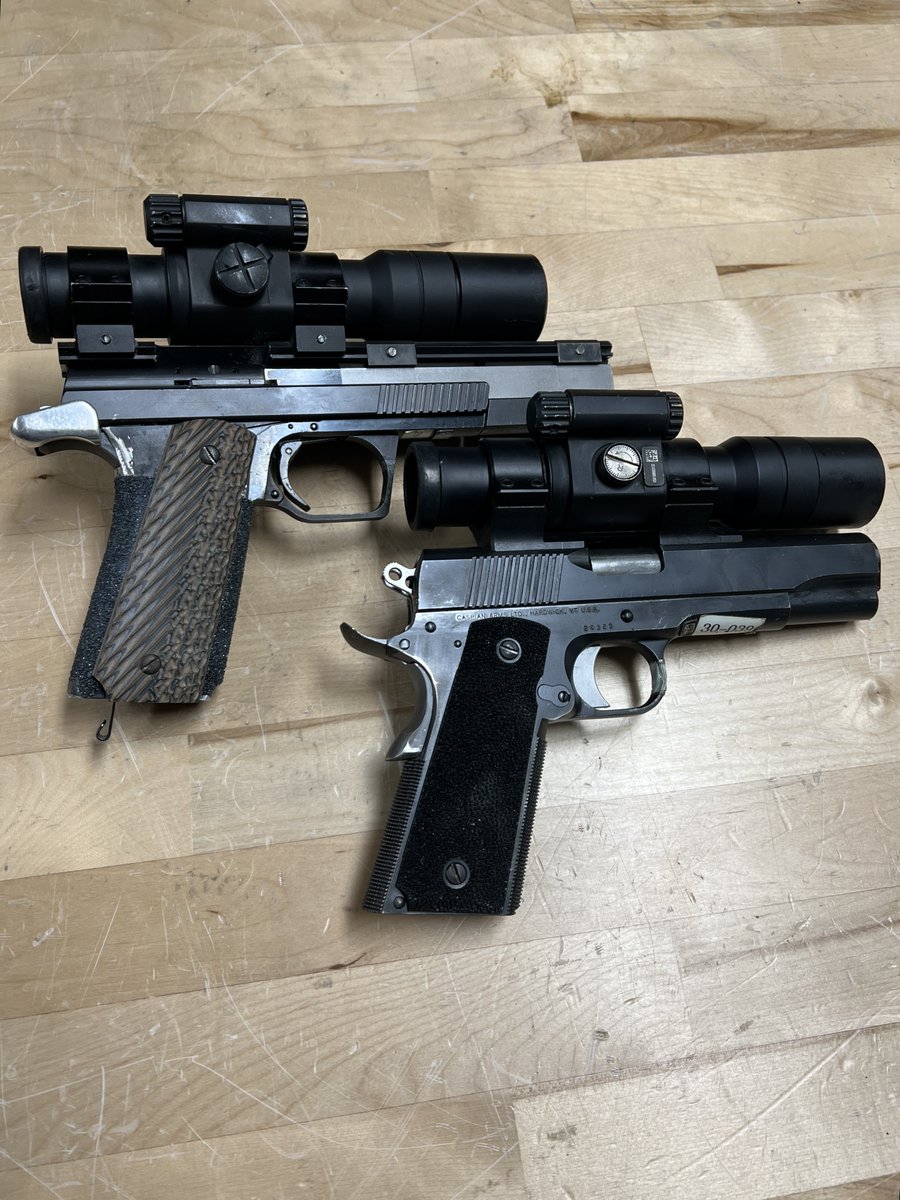 USAMUSoldiers's tweet image. Followers have asked: “What guns does the Service Pistol Team use?” The USAMU uses a variety of pistol makes/models depending upon the intended purpose/preference. All guns have been worked on in the Custom Firearms Shop.  (They also make their own parts!) #gunsmithing #1911