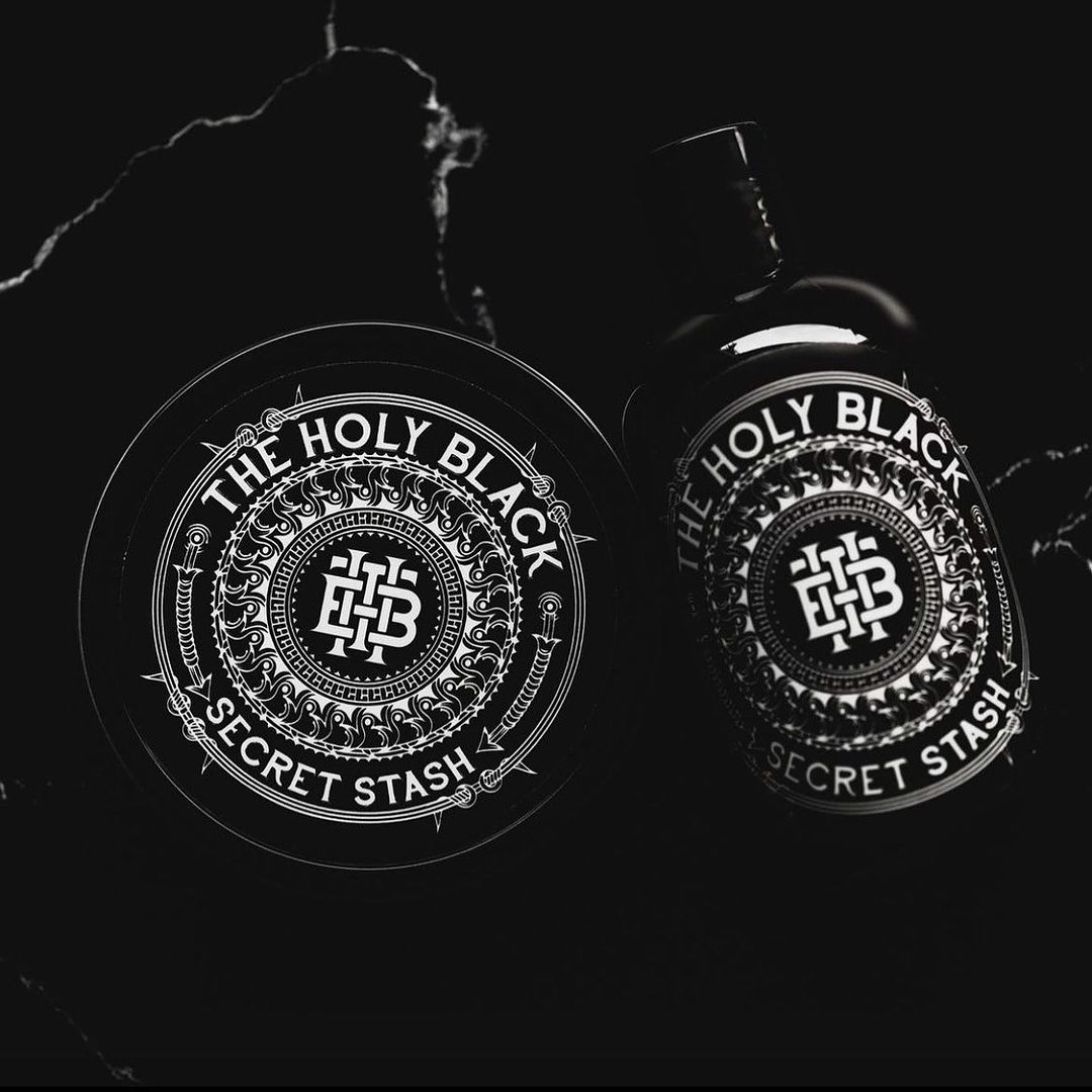 🍁✨ Brace yourselves! Tomorrow, as the clock strikes midnight on Thanksgiving, our Black Friday extravaganza kicks off at theholyblack.com. 

Don’t miss out! #HolyBlackFriday #TheHolyBlack #SecretStash