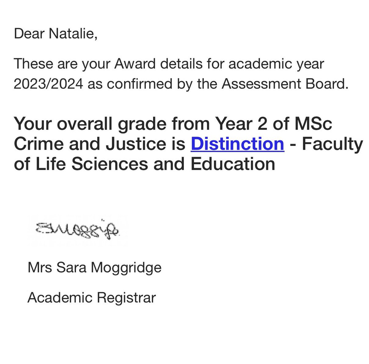 👩🏼‍🎓 I am not sure how, but I’ve done it. Graduating my Masters with Distinction! Something I never thought possible - little me would be proud, undergrad me would be proud and today, I am proud of myself! It’s the middle finger to the imposter syndrome because I fricking did it 🙌🏼