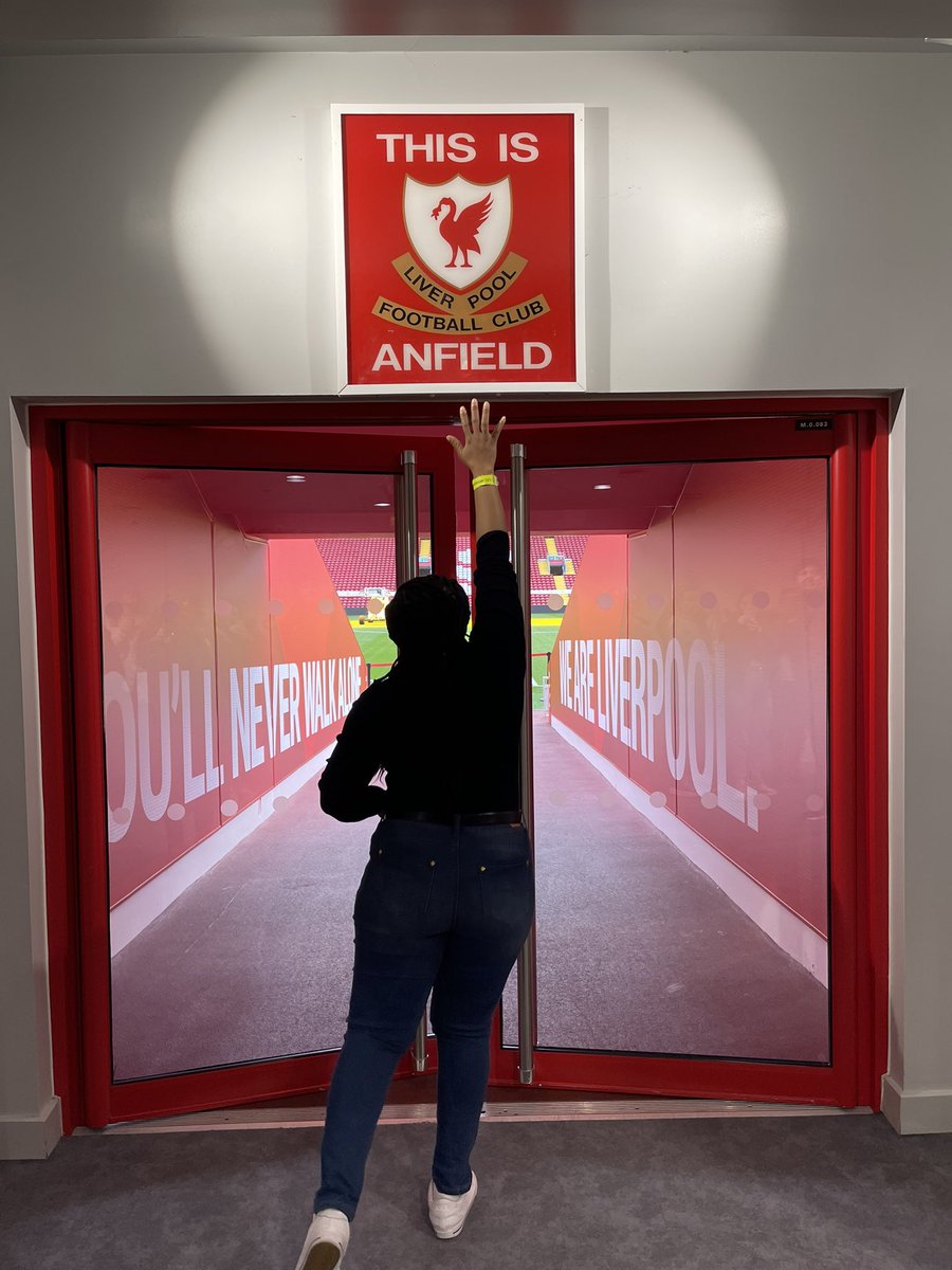 Esther Agbarakwe tweet media