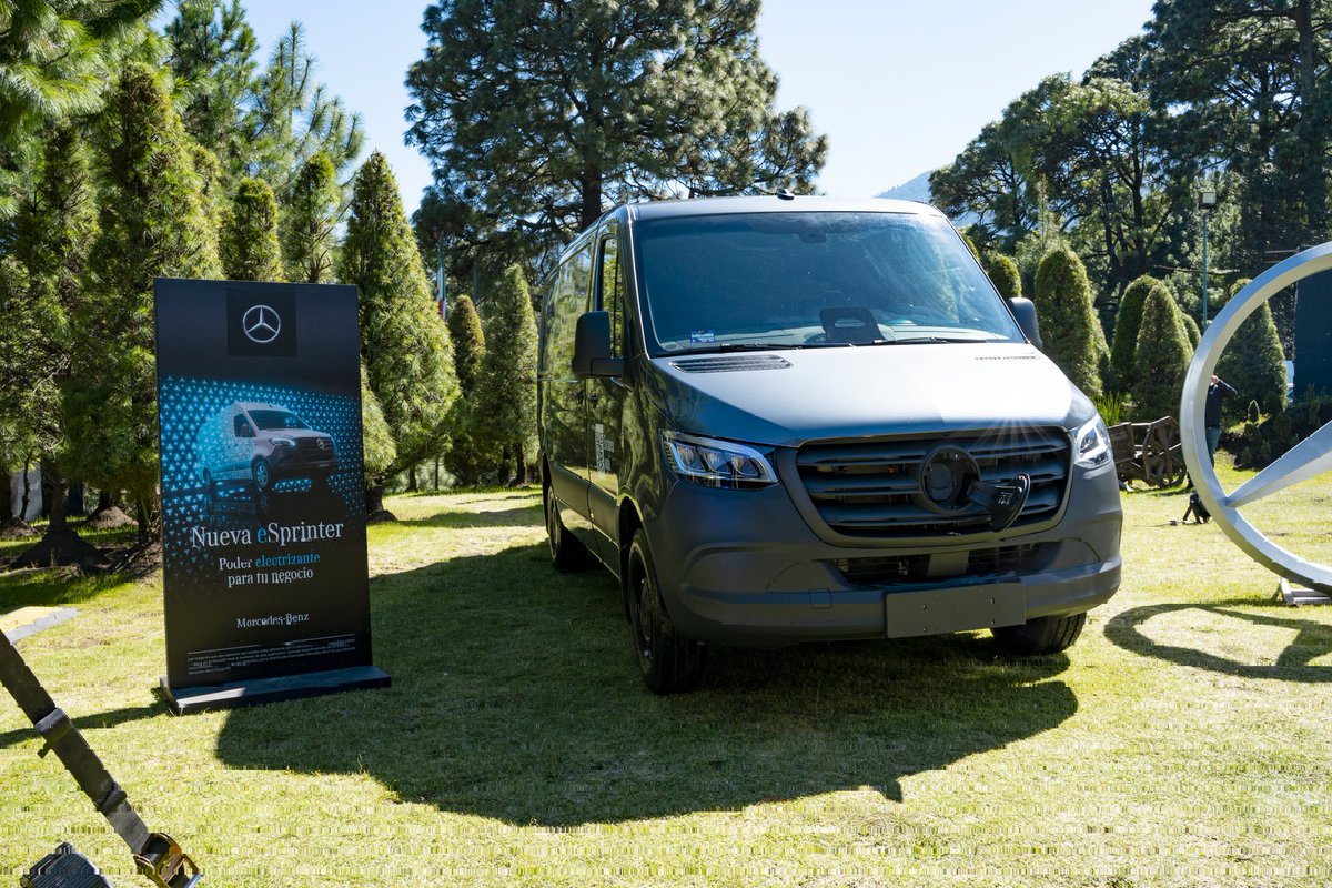 CarGlobe's tweet photo. Nueva Mercedes-Benz eSprinter, la versión eléctrica de la confiable Sprinter
@MBVanesMx #eSprinter #vitocargovan #mercedesbenzvanes #mbvanesmx https://t.co/3nNcqIJsrl