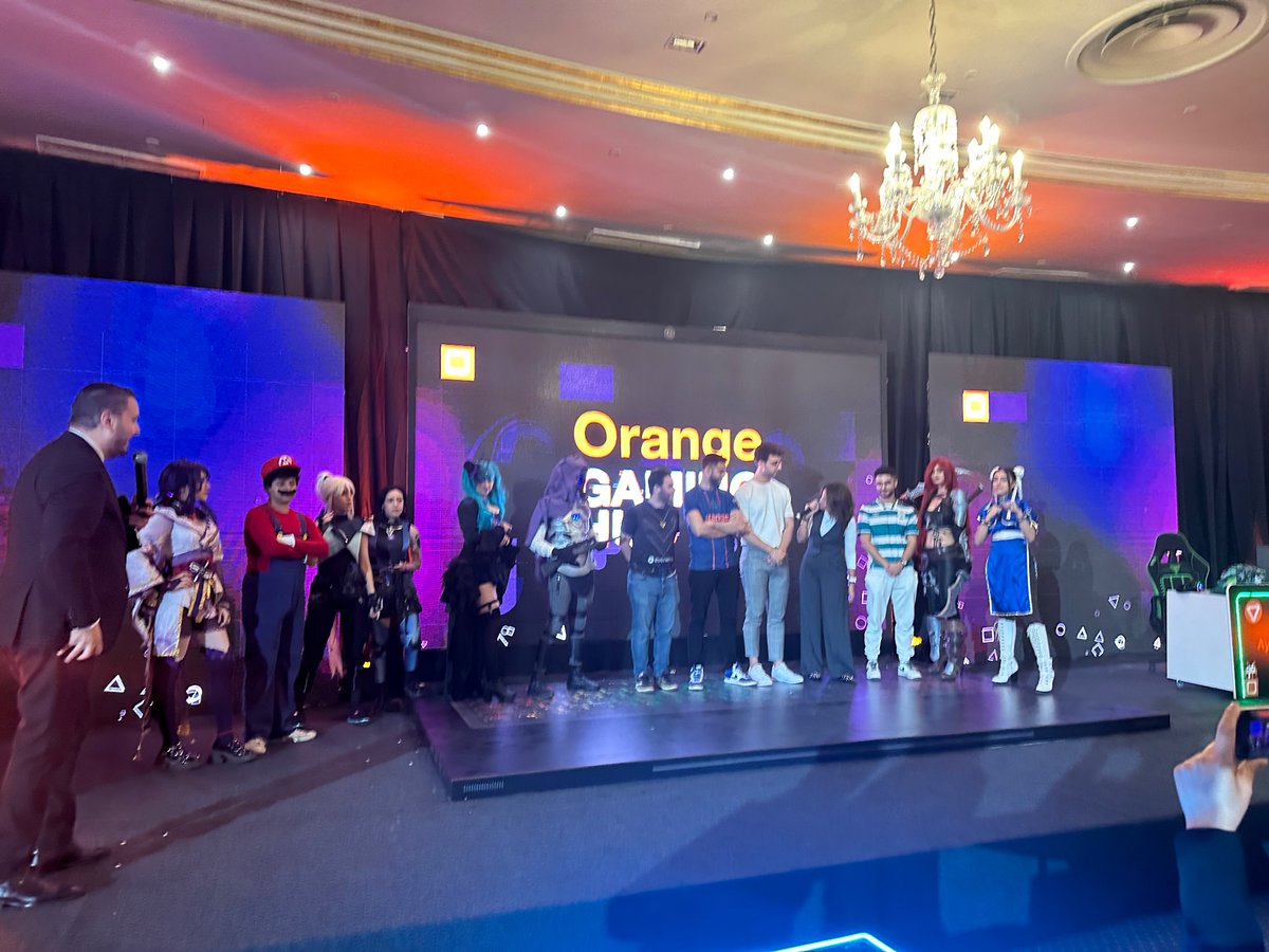 Thierry Millet (@millet_thierry) on Twitter photo Très belle soirée pour annoncer notre partenariat avec <a href="/SportsGng/">GnG Esports</a> et la lancement du Gamecenter dans #Maxit, en présence d’ <a href="/AsmaEnnaifer/">Asma Ennaifer</a> .
<a href="/OrangeTN/">Orange Tunisie</a> <a href="/orangeafrica/">Orange Africa & Middle East</a> <a href="/jerome_henique/">Jérôme Hénique</a> <a href="/BrelotteBa/">Brelotte Ba</a> <a href="/BrutusSadou/">Brutus Sadou Diakite</a> <a href="/nesrineabdelma2/">nesrine abdelmalek</a> <a href="/inesHAMADI3/">Ines HAMADI</a> Très belle soirée pour annoncer notre partenariat avec <a href="/SportsGng/">GnG Esports</a> et la lancement du Gamecenter dans #Maxit, en présence d’ <a href="/AsmaEnnaifer/">Asma Ennaifer</a> .
<a href="/OrangeTN/">Orange Tunisie</a> <a href="/orangeafrica/">Orange Africa & Middle East</a> <a href="/jerome_henique/">Jérôme Hénique</a> <a href="/BrelotteBa/">Brelotte Ba</a> <a href="/BrutusSadou/">Brutus Sadou Diakite</a> <a href="/nesrineabdelma2/">nesrine abdelmalek</a> <a href="/inesHAMADI3/">Ines HAMADI</a>