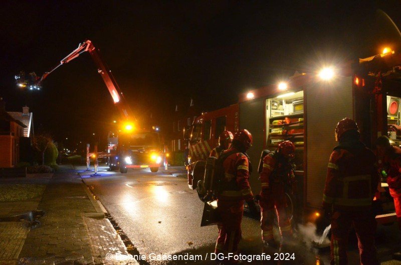 Schoorsteenbrand in Muntendam snel onder controle