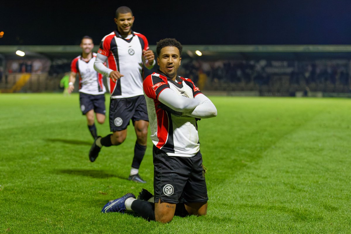 Hednesford Town FC tweet media
