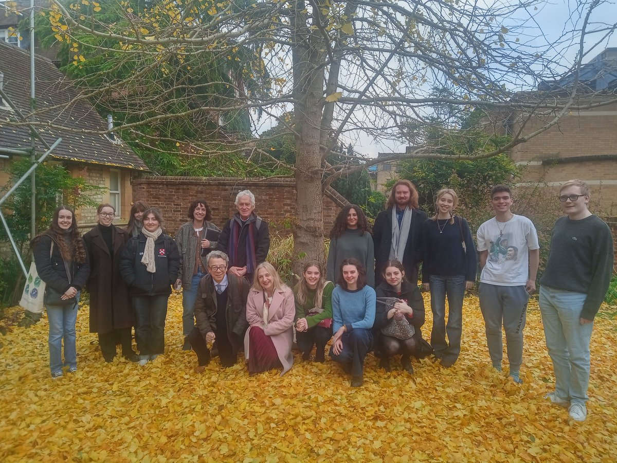 On her last day as a Plumer Visiting Fellow at St Anne's, Prof. Dorota Dutsch led a memorable session of our Classical Reception Reading Group on the Ovide Moralisé and the rape of Proserpina. Here we all our after class.