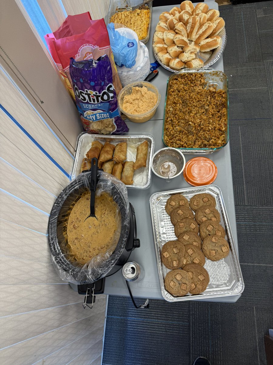 Andrew Tavares tweet media