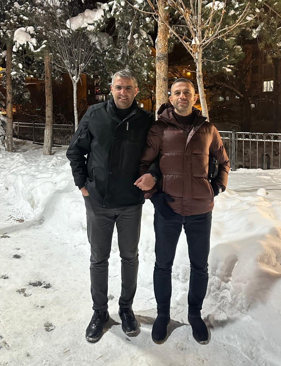 ariferkul's tweet photo. Dünya'nın en güzel memleketi Bayburt'tan tüm dostlara "Kar" dolusu selamlar...👍 https://t.co/8tZTRth6wP