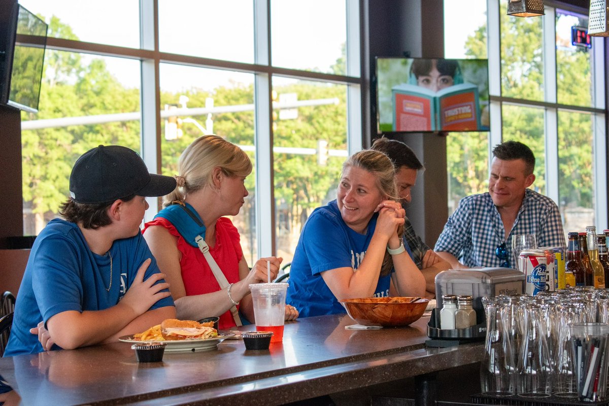 tomatojakes's tweet photo. This Thanksgiving, we’re thankful for TRIVIA NIGHT!!! Got a full house of extended family with nothing to do? Bring ‘em to trivia! (Or just bring yourself- We won’t tell🤫). Tonight at 7:30pm, as usual.😁🍕

#tomatojakes #trivianight #localtrivia #bestofthetriangle #pizzatime https://t.co/5y0g6T20BR