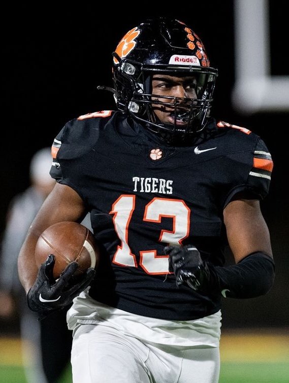 Coach Mac tweet media