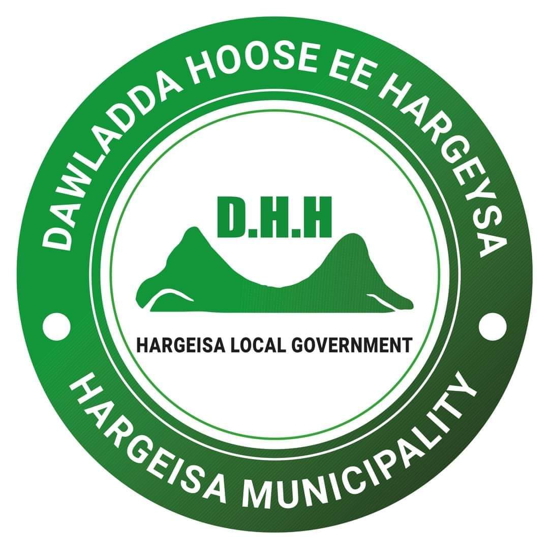 EidGaddafi's tweet photo. "The fire is on a wrong target"!
The people 've the right to speak the accountability, transparency &amp; the efficiency of elected members of the Hargeisa local council. In contrast,the thorn left by landslide V on Nov 24 resulted in a constant organised criticising  local council. https://t.co/LQLUDzMdye