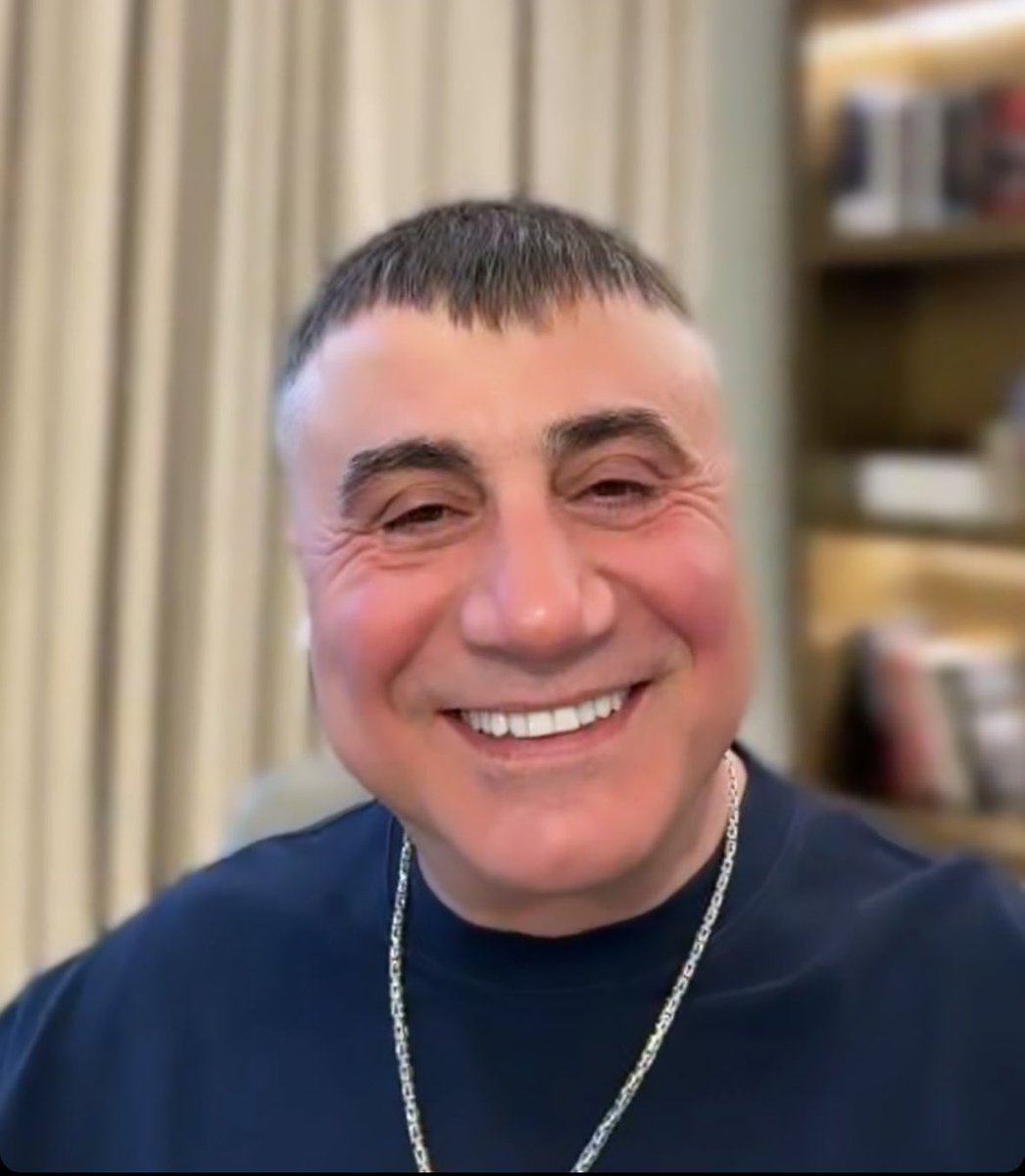 Liderlik bir yarın noktası değil Bir yolculuktur. Silikon vadisi delikanlıları siz neredeydunuz 

İ M P A R A T O R 
REİS SEDAT PEKER 🤫

<a href="/sedat_peker/">Sedat Peker</a> #SedatPeker