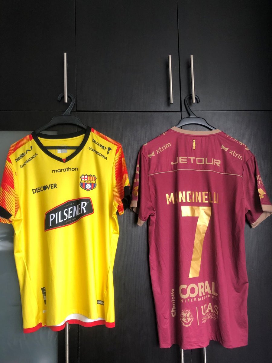 jmalvearc's tweet photo. SORTEO!!

¿Quieres ganarte la camiseta de
@BarcelonaSC o la de LUCAS MANCINELLI?  

1. Dar RT a este Tweet
2. ⁠Comentar por qué camiseta quieres participar
3. ⁠Seguirnos a tu dupla de Dátolos @eduardoerazov @jmalvearc y a @StudioFutbol

Y YA ESTÁS PARTICIPANDO!! https://t.co/zWx941AkKL