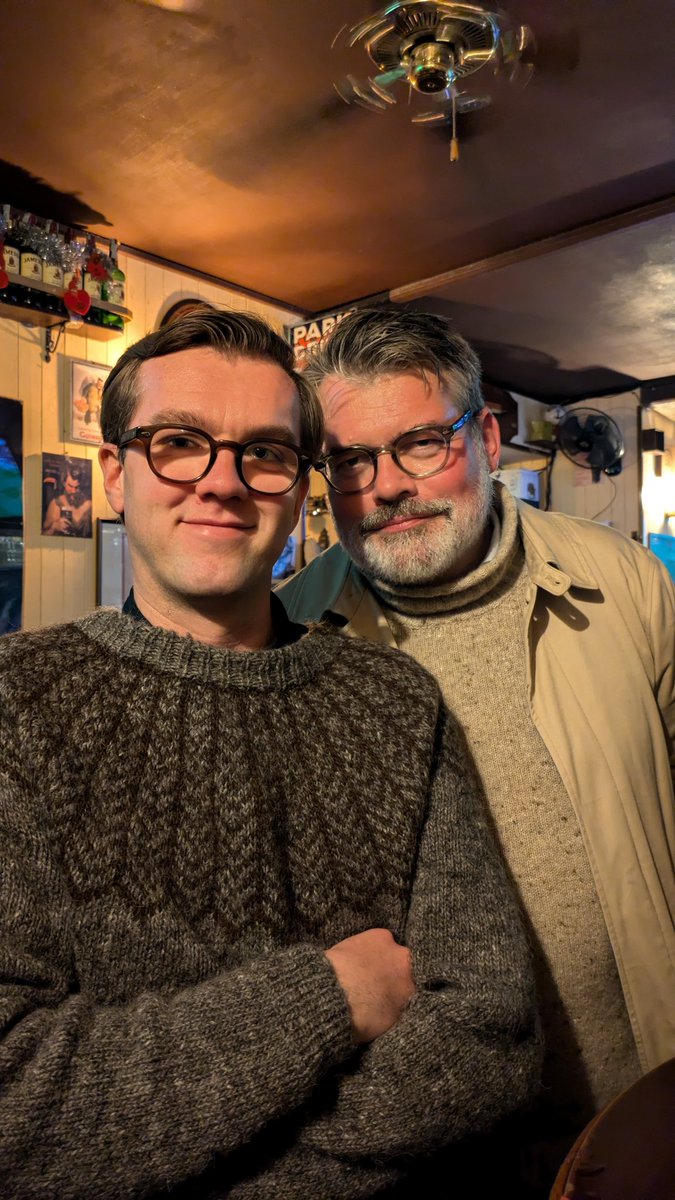 Met a guy at a bar
<a href="/valgeir/">Valgeir Valdimarsson</a>