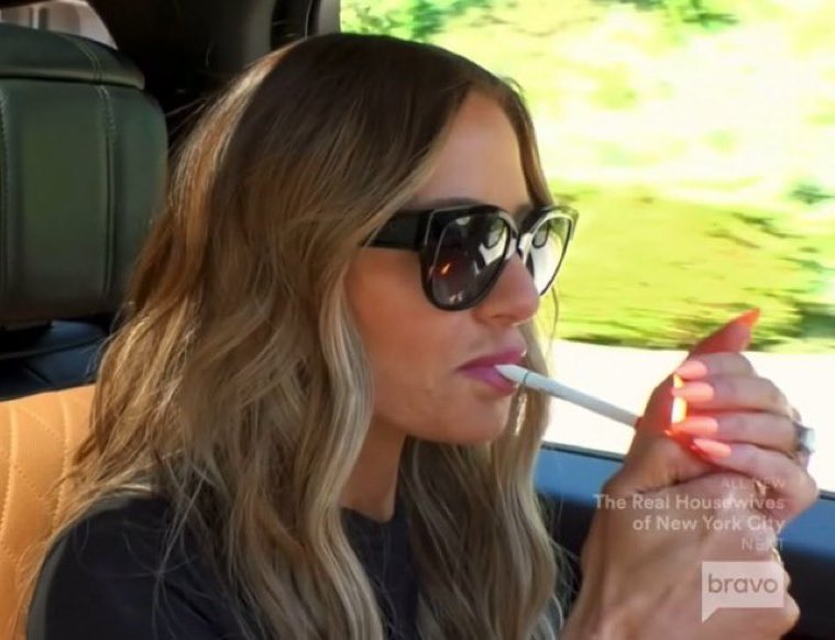 Globethotter 🌍 tweet media