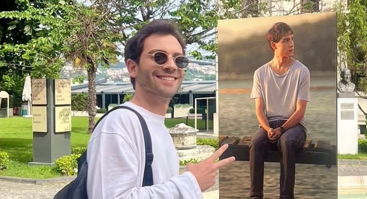 For no reason I want to say that this man never failed to make me impressed by him every time.. in short, a talented actor only focus on his work, a good-hearted person and a lover who’s no one like him, so how can we not love him?

İyi ki sen bba, hep parla 🤍
#BurakBerkayAkgül