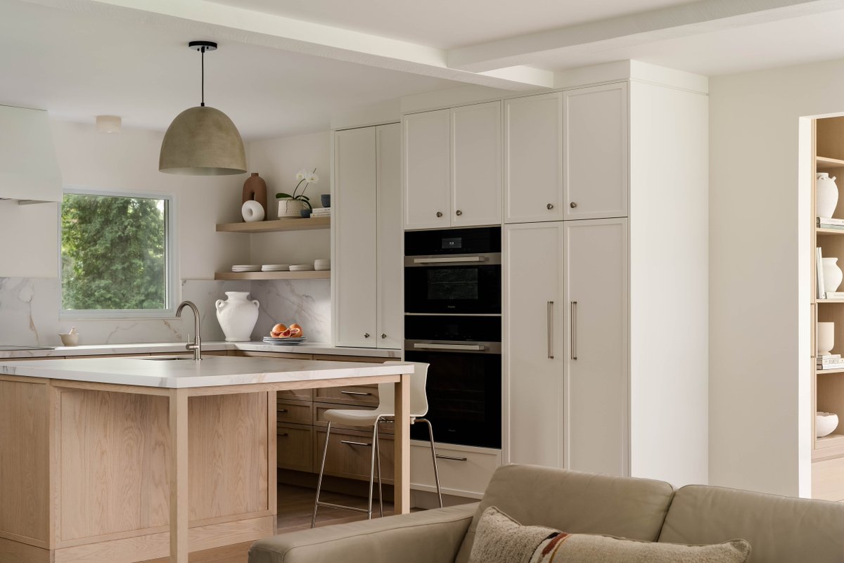 We’re excited to share the latest transformation at #ProjectOldAncaster! The homeowners called us back to update their main floor, creating a space that feels more like them while also adding much-needed storage for their growing family.