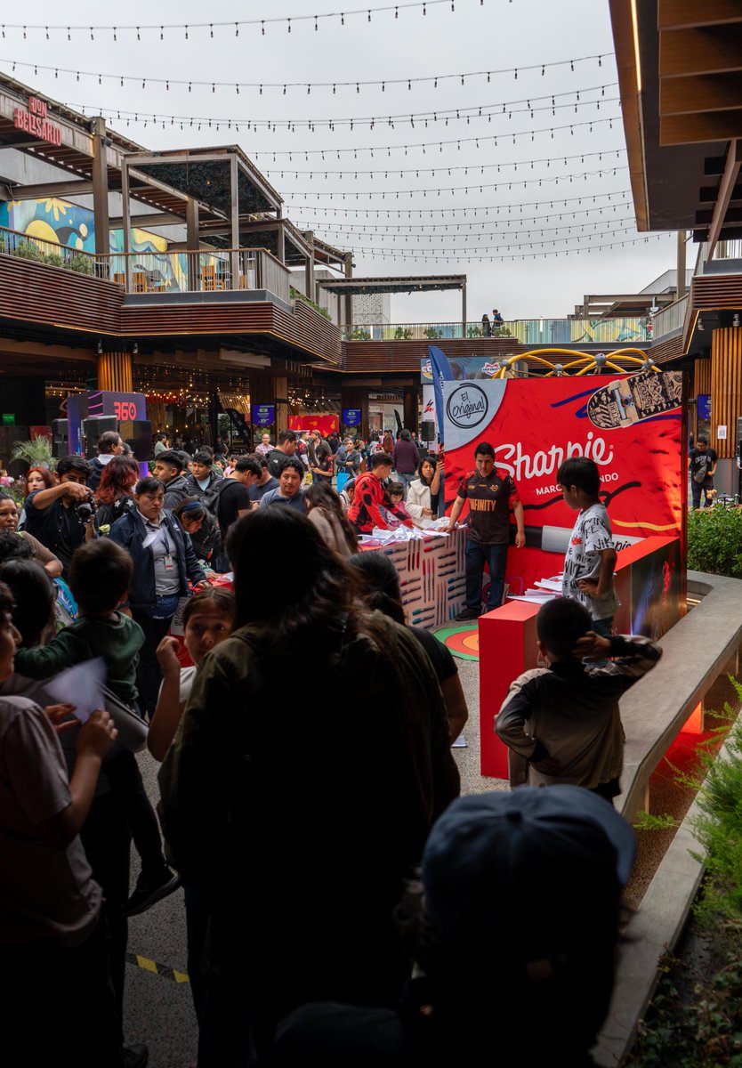 Cerramos con éxito Infinity Play Perú, nuestro primer festival gamer en Real Plaza Puruchuco.

Este evento marca el inicio de una nueva apuesta por el entretenimiento en el país, enfocada en desarrollar las competencias semiprofesionales de nuestras comunidades locales. Los