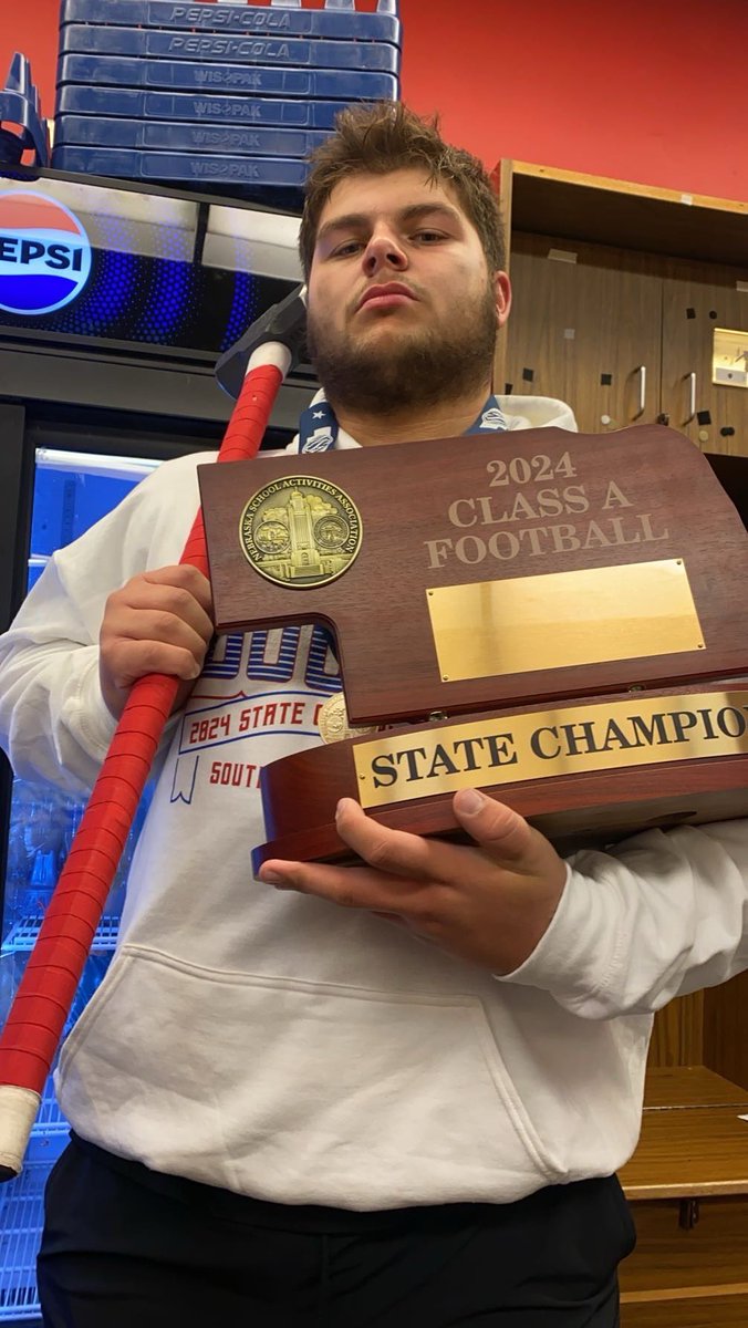 elijah_malesa40's tweet photo. STATE CHAMPS!!! 🥇🏆 RINGSZN💍💍 https://t.co/0I7k9EsMpD