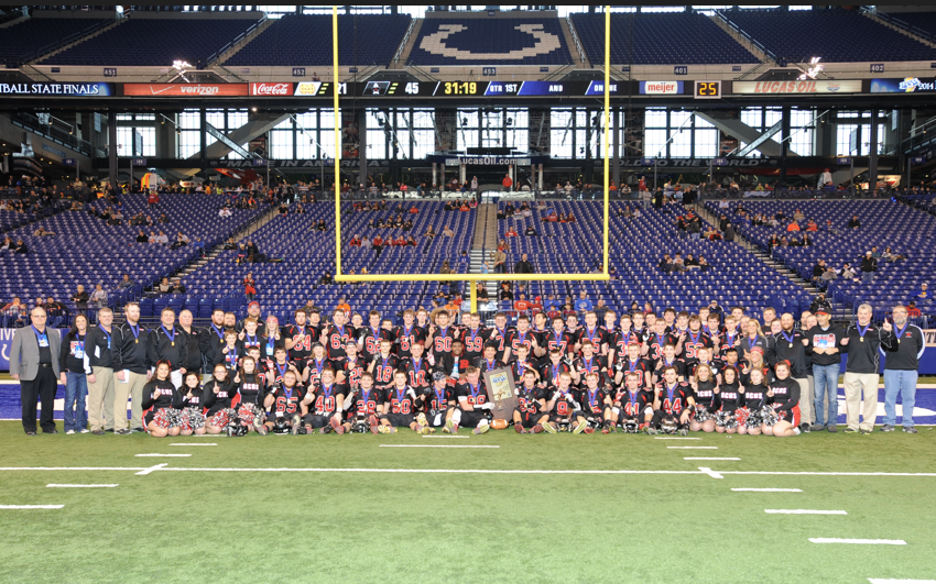 IHSAA1's tweet photo. 10 Years Ago Today (Nov. 28, 2014)

The Rensselaer Bombers were crowned #IHSAA Class 2A Football State Champions!
🏆🏈🥇🟥⬛️ @Bomber_Sports 

Box score: https://t.co/qd7NG37m4G 
Official program: https://t.co/8Nqq0TWSwR https://t.co/Q4LvSLtvlD