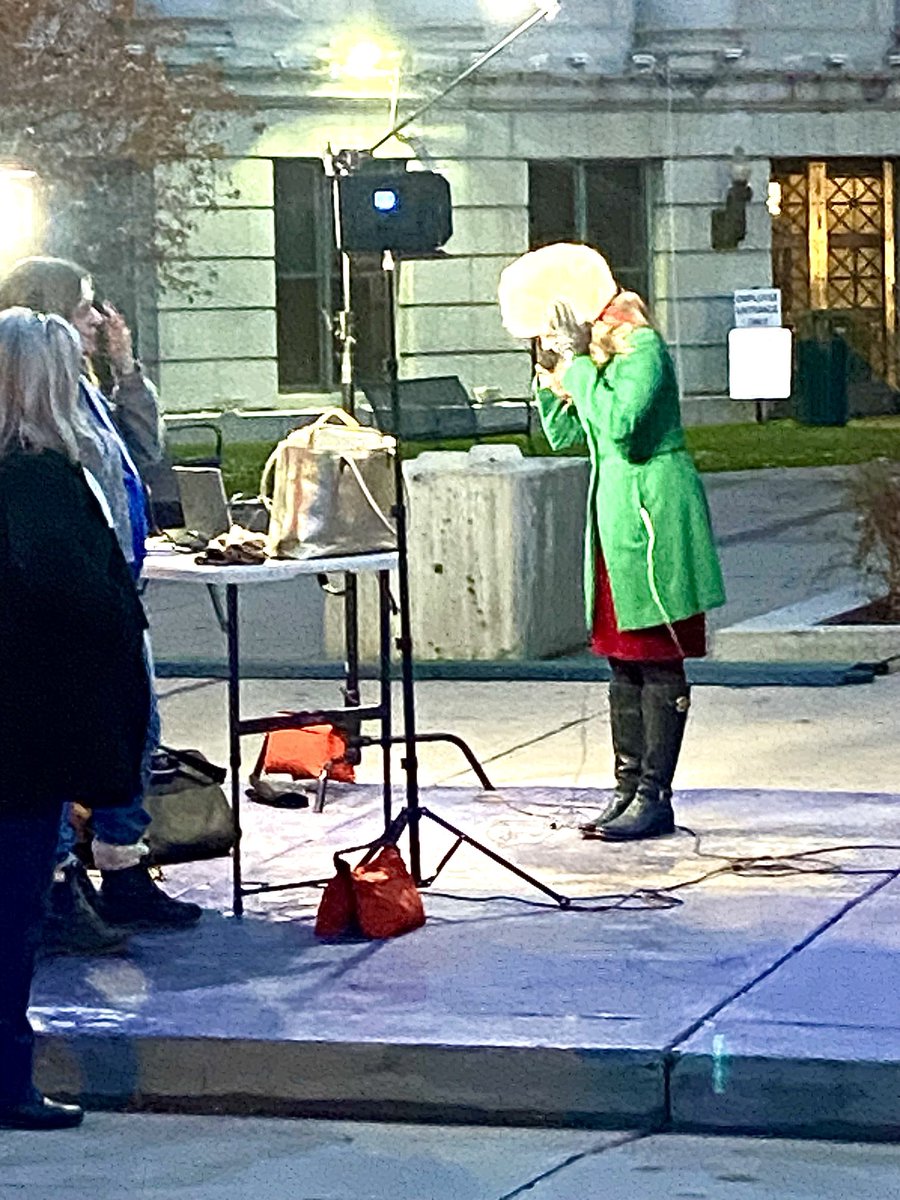 ⁦⁦<a href="/DenverChannel/">Denver7 News</a>⁩ “Testing….1,2,3….Come in Siberia….”  ⁦<a href="/theWXwoman/">Danielle Grant</a>⁩