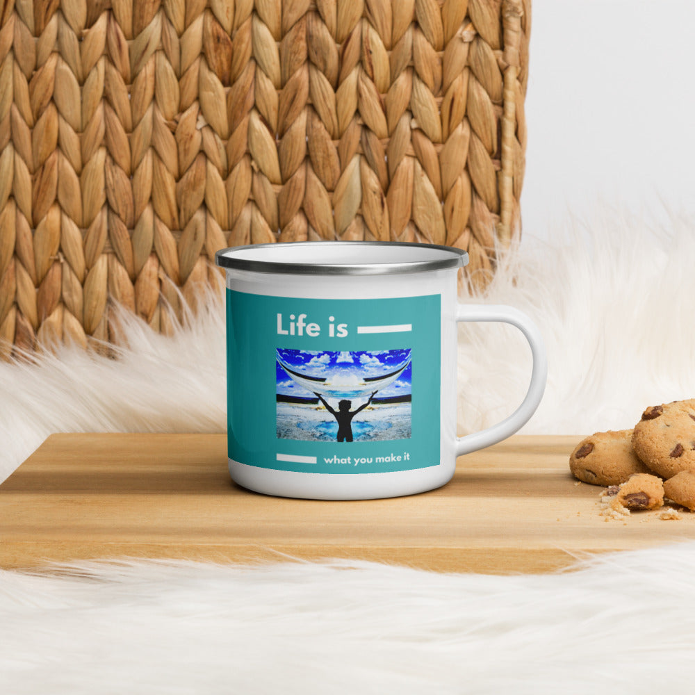 TheMattQuest's tweet photo. LIFE IS WHAT YOU MAKE IT Enamel Mug #art #gifts #giftideas
https://t.co/xUCHI5EOJw https://t.co/RsjyJduRUz