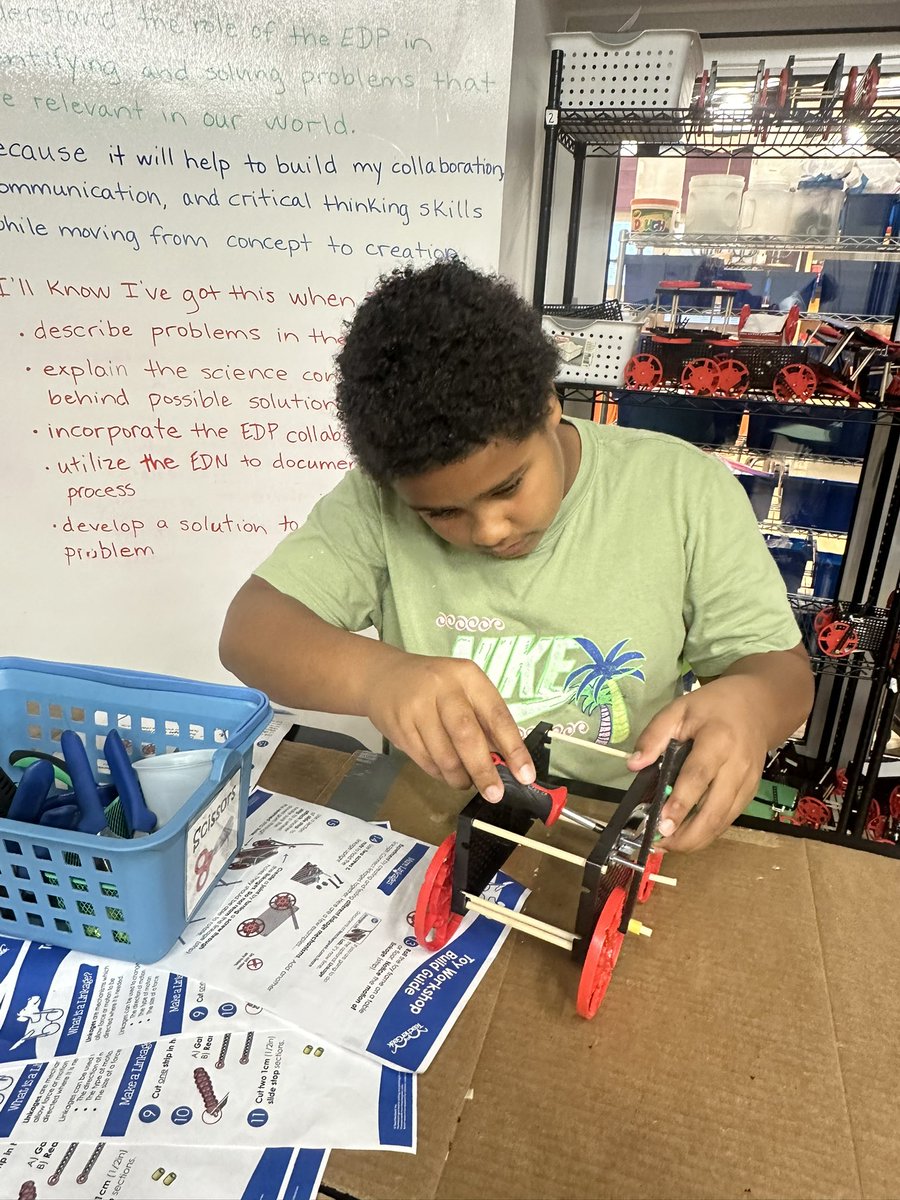 After participating in a lab to become familiar with the Teacher Geek parts and tools, I&amp;D7 Ss used them like pros to create a solution to our PBL task! <a href="/MrsWilke76/">Agatha Wilke</a> <a href="/SuptMOTSD/">Sumit Bangia</a> <a href="/MountOliveTSD/">Mount Olive Township School District</a> <a href="/mtolivemiddle/">Mt. Olive Middle School</a>