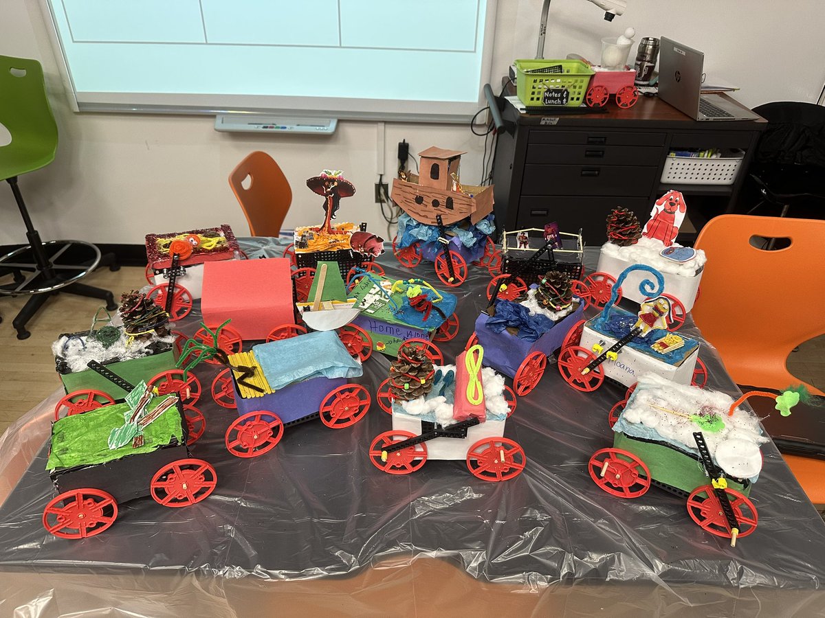 Such creativity demonstrated by I&amp;D7 Ss as they designed prototypes for floats for the Macy’s Thanksgiving Day Parade 🦃! <a href="/MrsWilke76/">Agatha Wilke</a> <a href="/SuptMOTSD/">Sumit Bangia</a> <a href="/mtolivemiddle/">Mt. Olive Middle School</a> <a href="/MountOliveTSD/">Mount Olive Township School District</a>