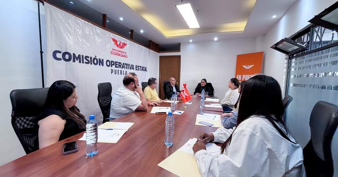 AbrahamSalazarm's tweet photo. 🔸En Movimiento Ciudadano Puebla la #FamiliaNaranja se reunió para la Sesión de la Comisión Operativa Estatal.

#LoNuevoLlegó ⚡🍊. https://t.co/nfTX3GiTiD