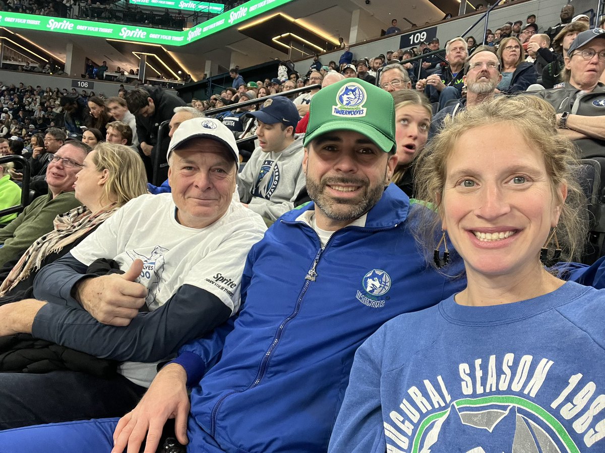 cbfink's tweet photo. #packpix https://t.co/XxkiKOYbh6