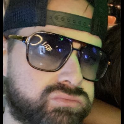 TrolingerMatt's tweet photo. #NewProfilePic https://t.co/qmnc3UrdJk
